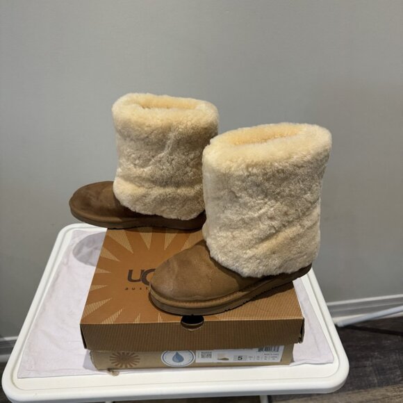 UGG AUSTRALIA BOOT - Picture 1 of 5